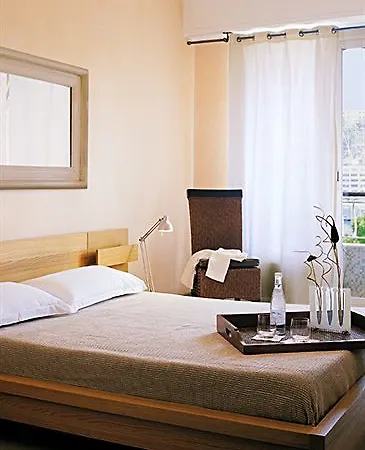Miramar Hotel 3*