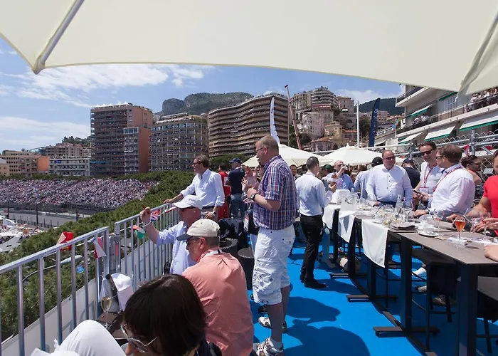 Miramar Hotel 3*